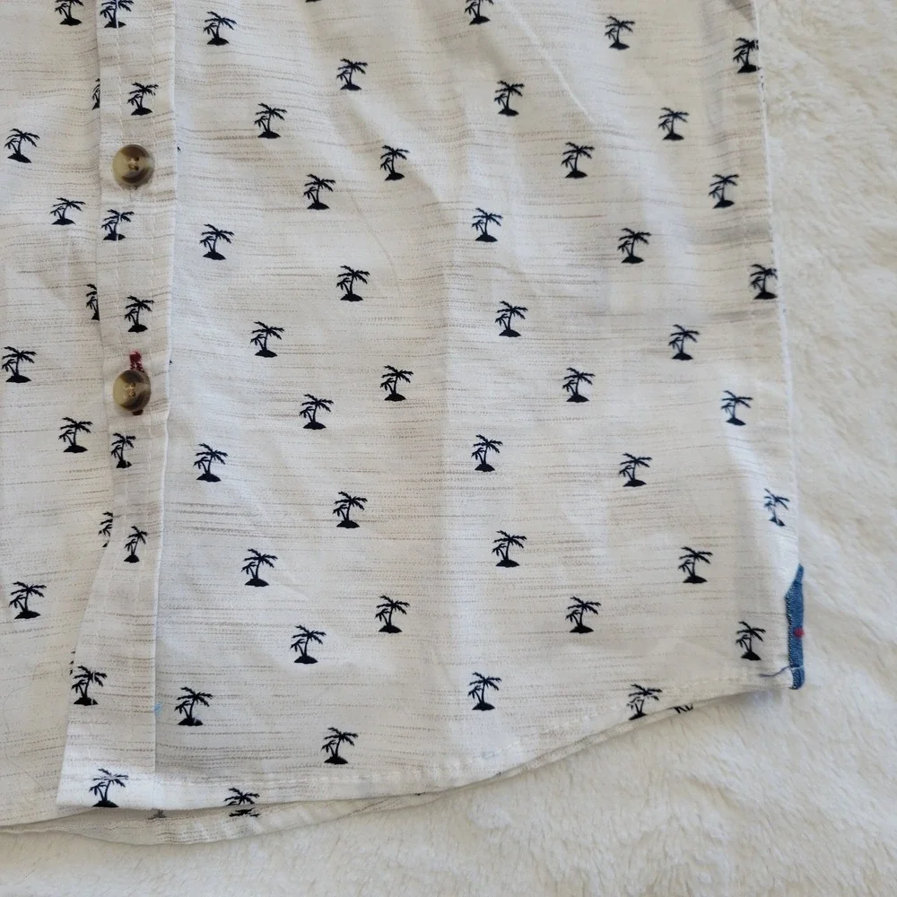 Distortion Button Down Shirt Boys Size 5 Cream Cotton Palm Tree Print Short Slee
